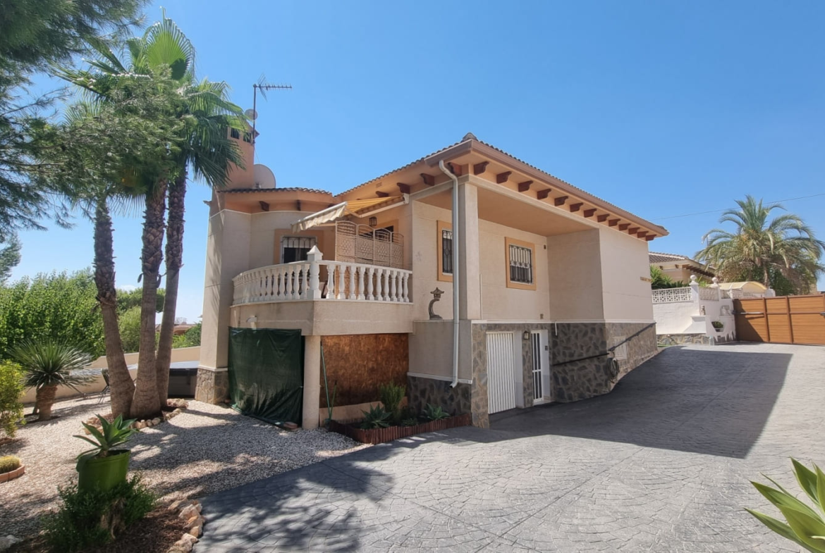 nieruchomosci w Hiszpanii