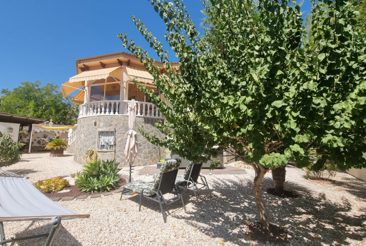 2 Luksusowe nieruchomosci w Hiszpanii