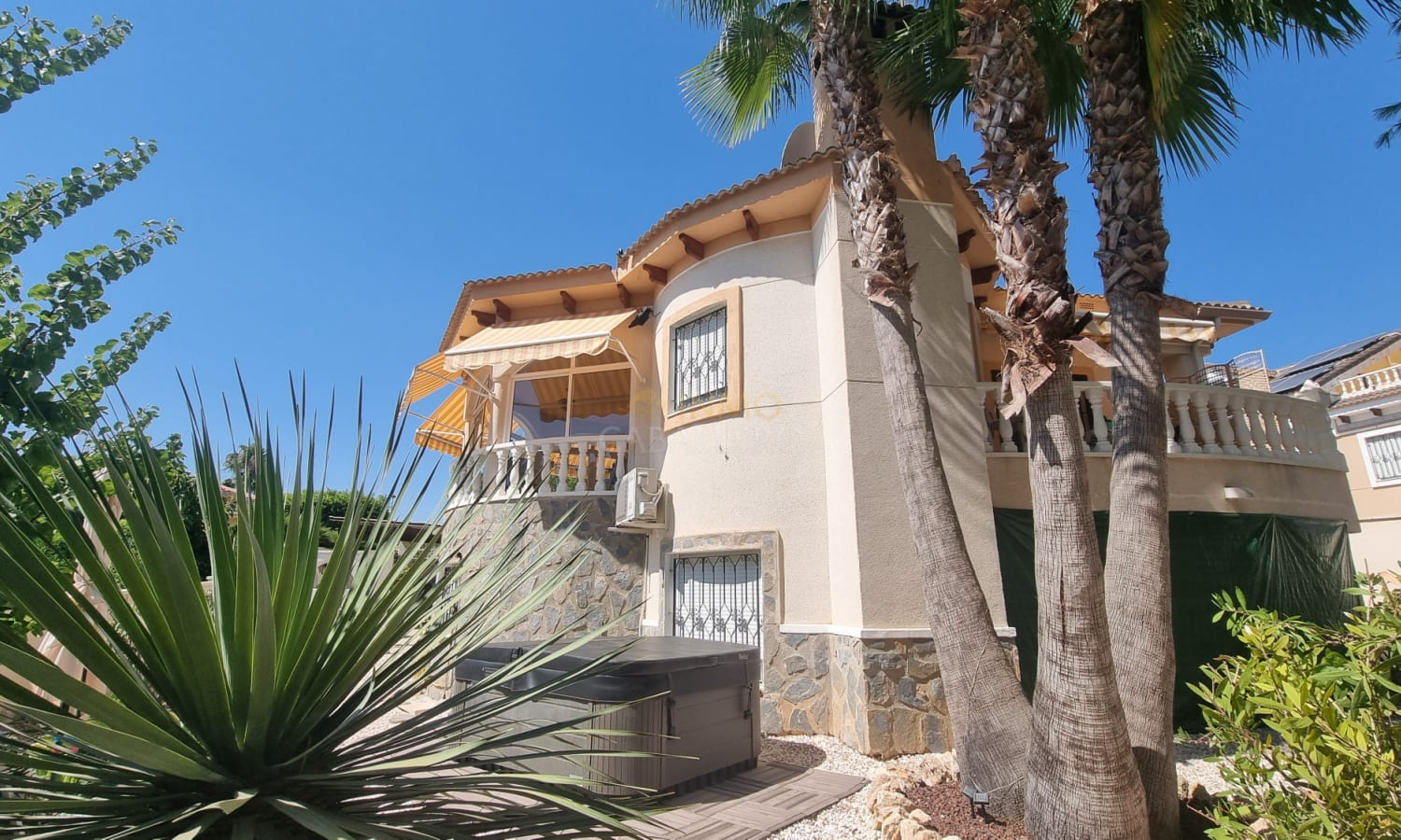 nieruchomosci w Hiszpanii