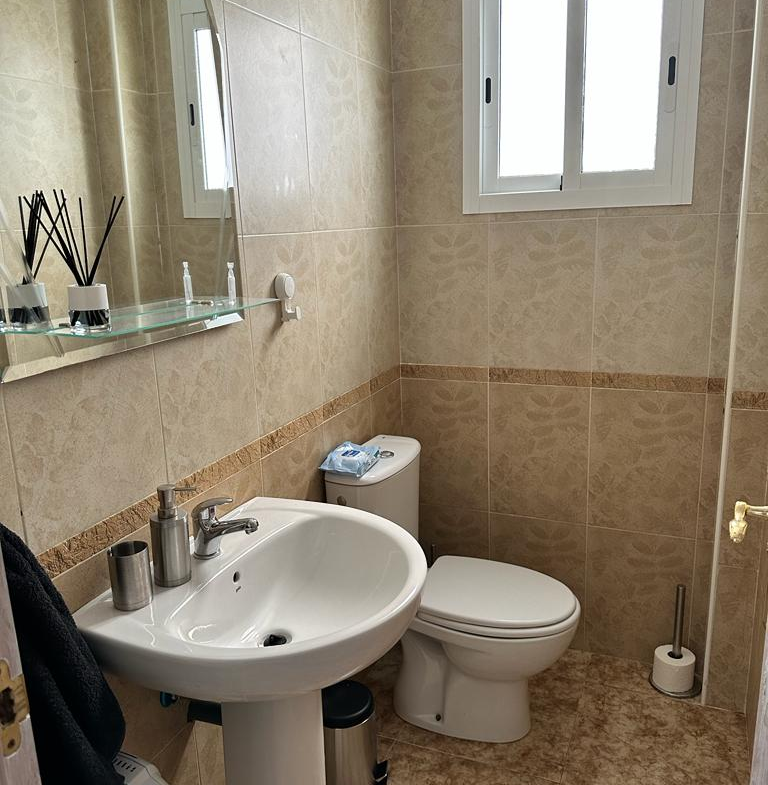 10 Hiszpania, Duplex na zamkniętym osiedlu z basenem