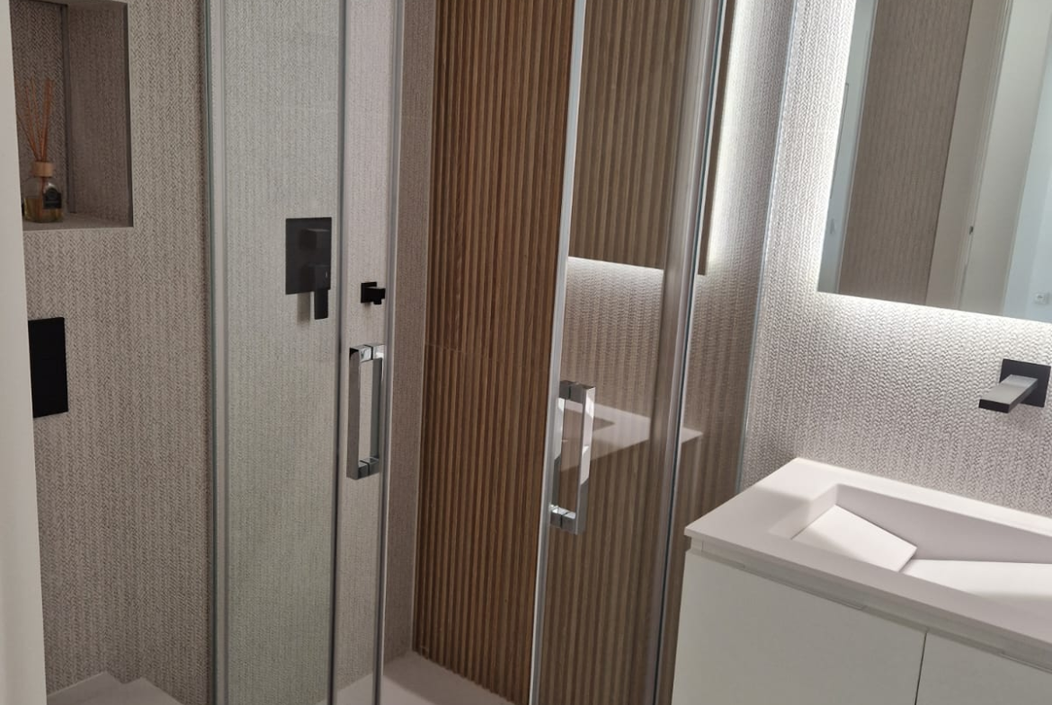 17 Apartamenty nad morzem w Hiszpanii