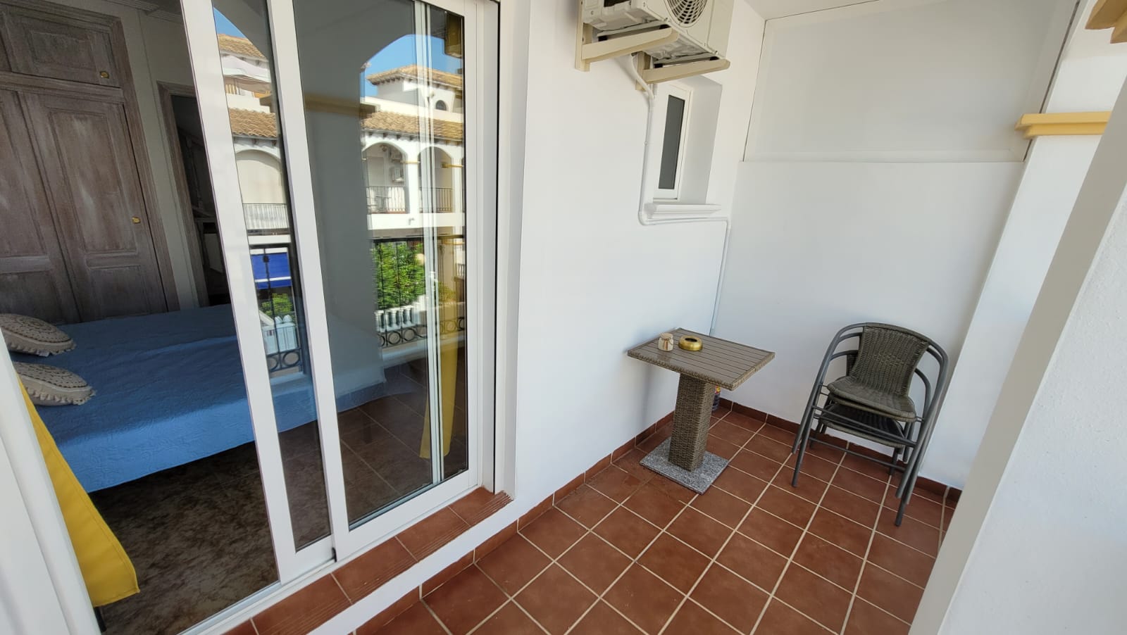 24 Hiszpania, Duplex na zamkniętym osiedlu z basenem