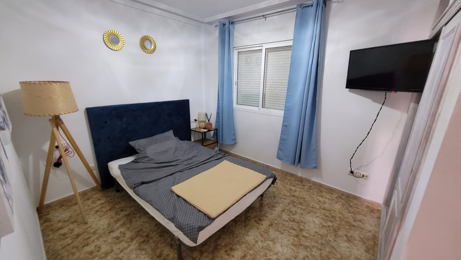 25 Hiszpania, Duplex na zamkniętym osiedlu z basenem