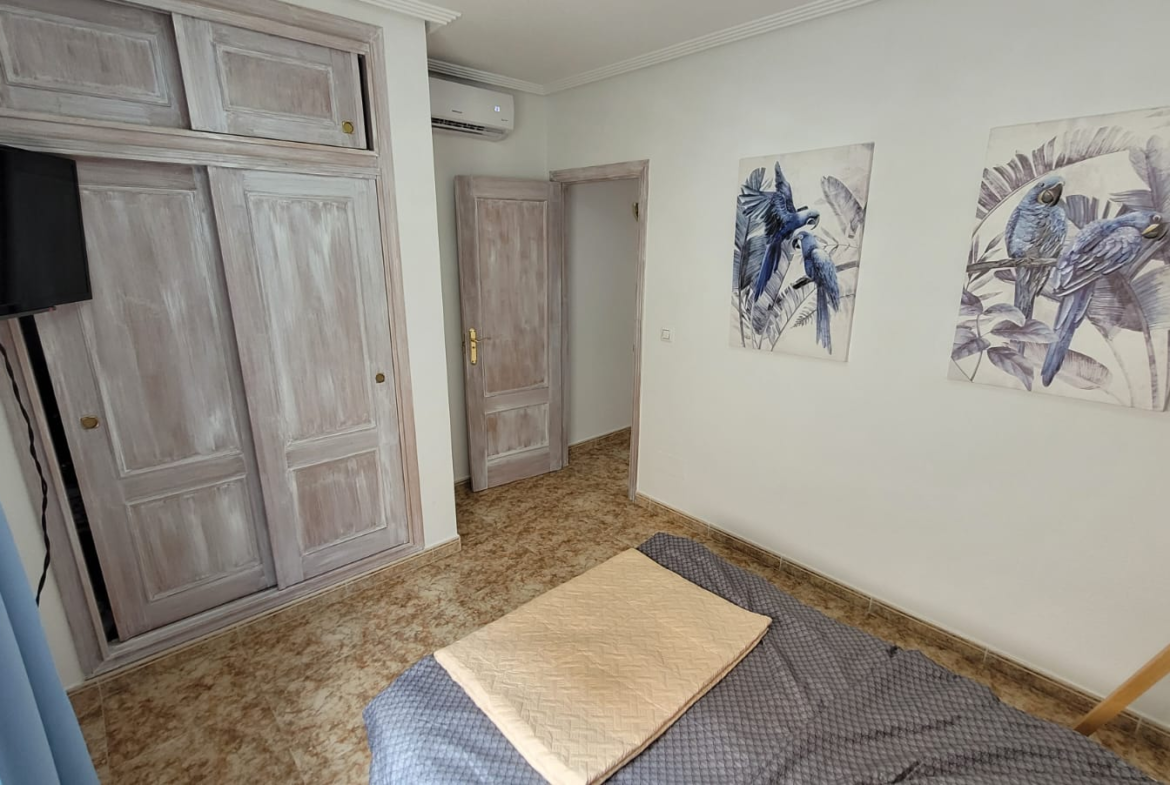 26 Hiszpania, Duplex na zamkniętym osiedlu z basenem