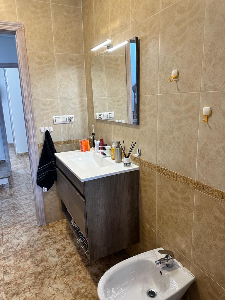 28 Hiszpania, Duplex na zamkniętym osiedlu z basenem