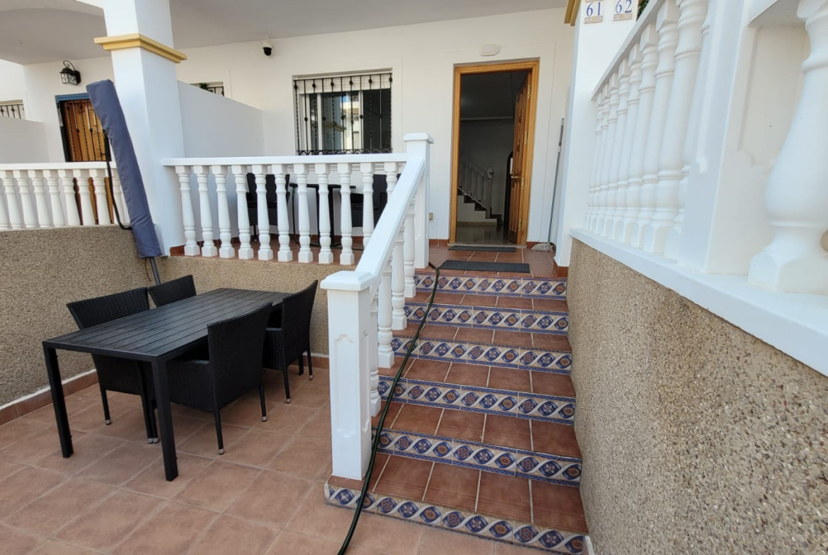 2 Hiszpania, Duplex na zamkniętym osiedlu z basenem