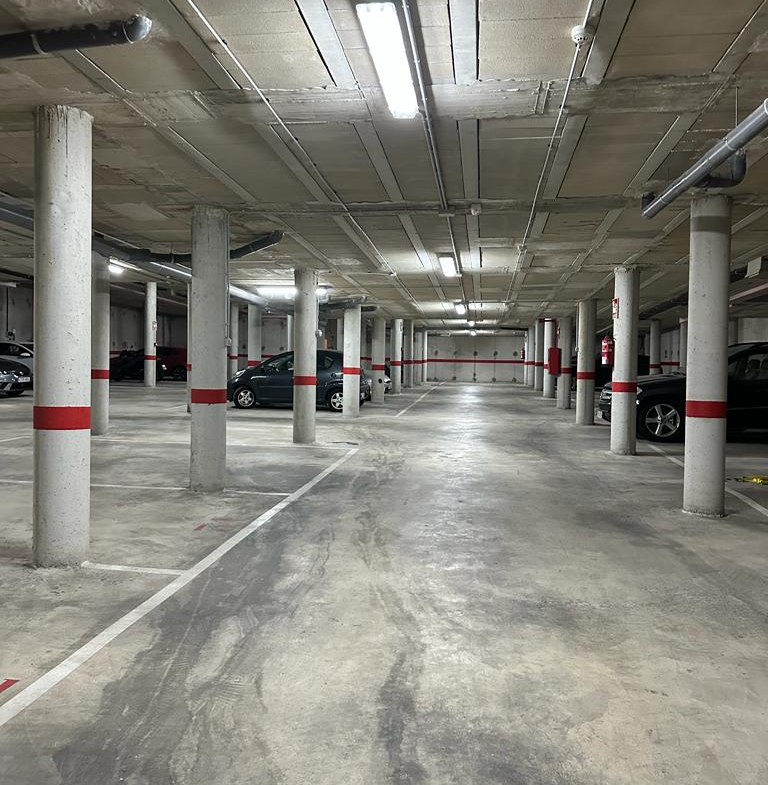 41 Polacy w Hiszpanii, nieruchomosci