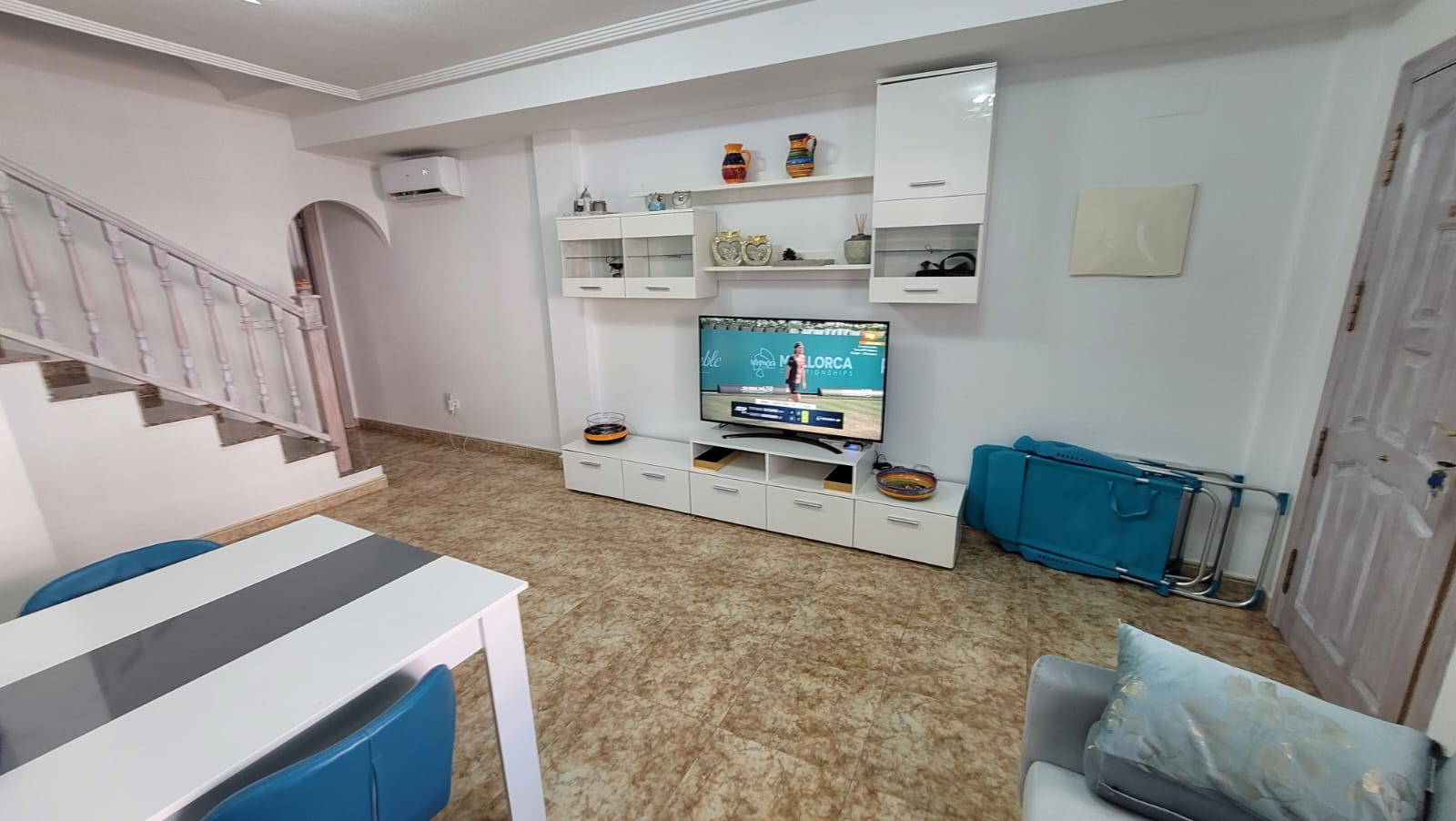 7 Hiszpania, Duplex na zamkniętym osiedlu z basenem