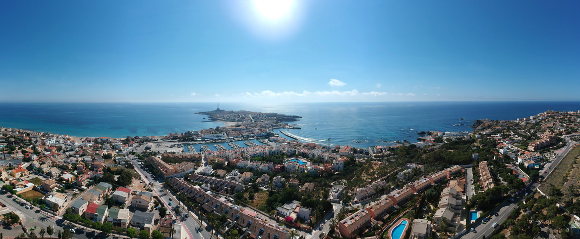 Nowa willa z basenem nad morzem w Cabo de Palos!