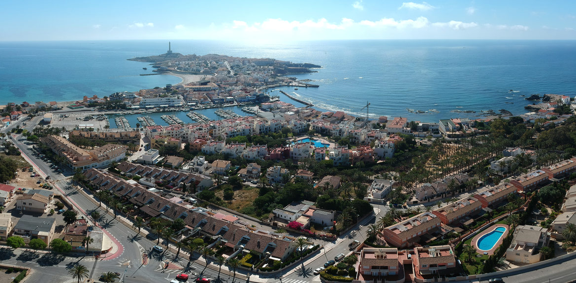 Nowa willa z basenem w Cabo de Palos!