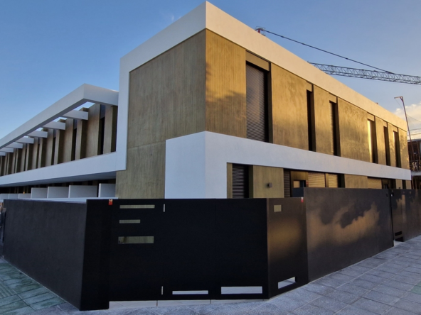 Domy szeregowe z basenem