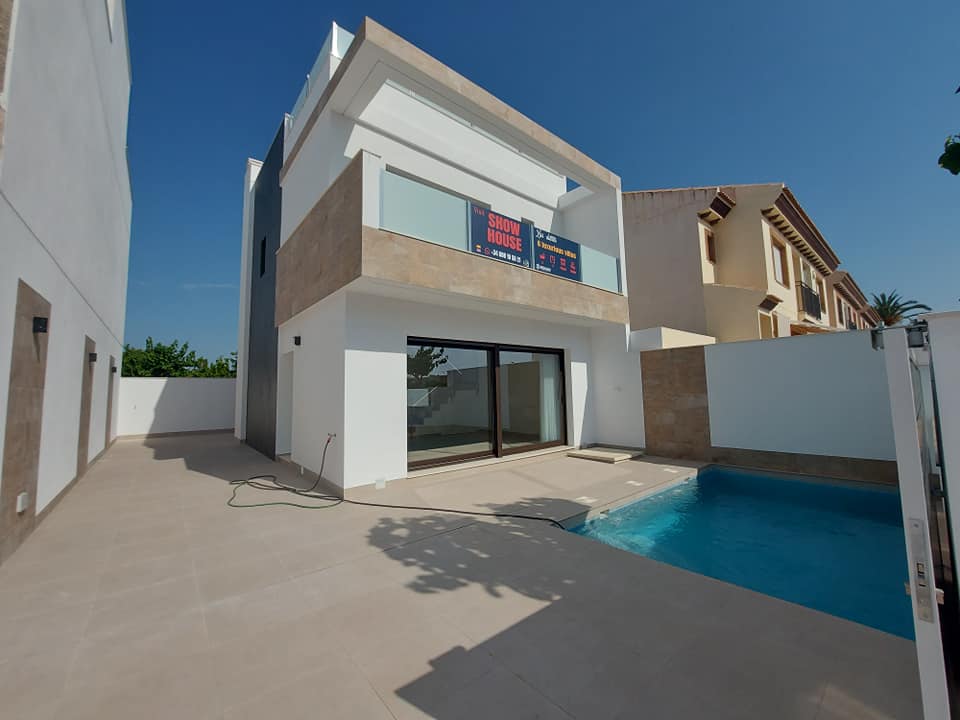 nieruchomosci w Hiszpanii