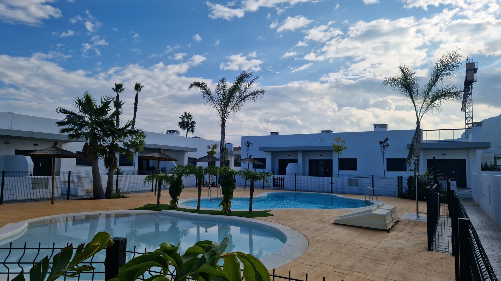 nieruchomosci w Hiszpanii, Polacy w Hiszpanii