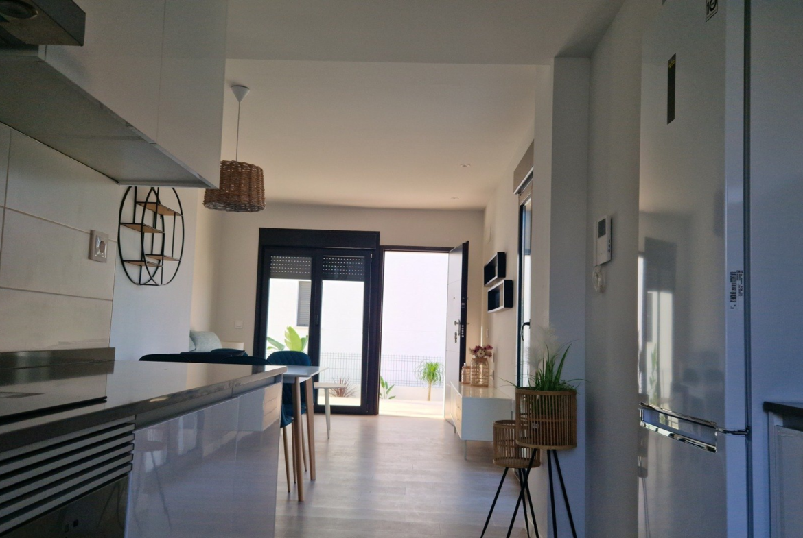 9 Dom w Hiszpanii, Polacy w Hiszpanii