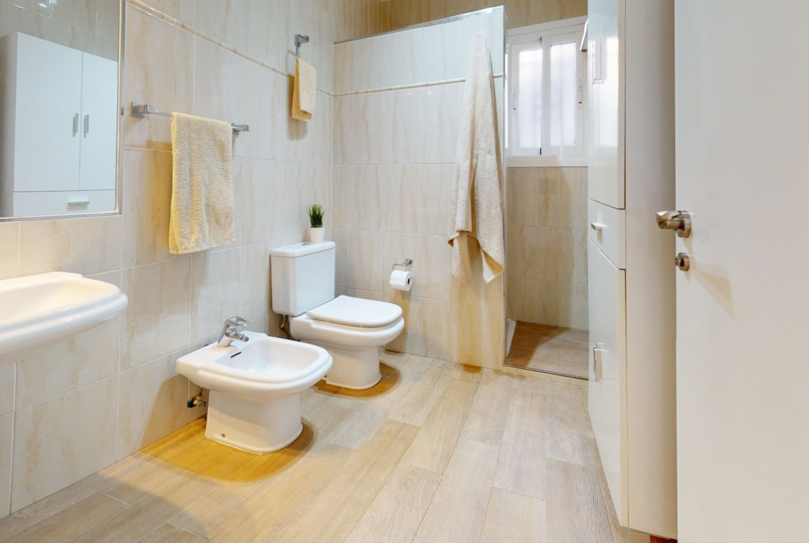 23 Dom z prywatnym basenem w Torre de la Horadada