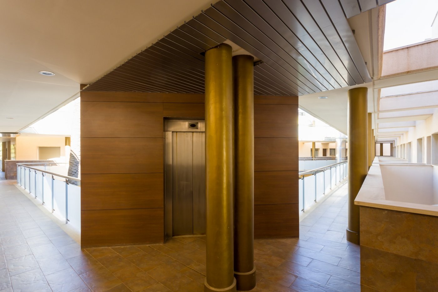 Pilar de la Horadada, Dom