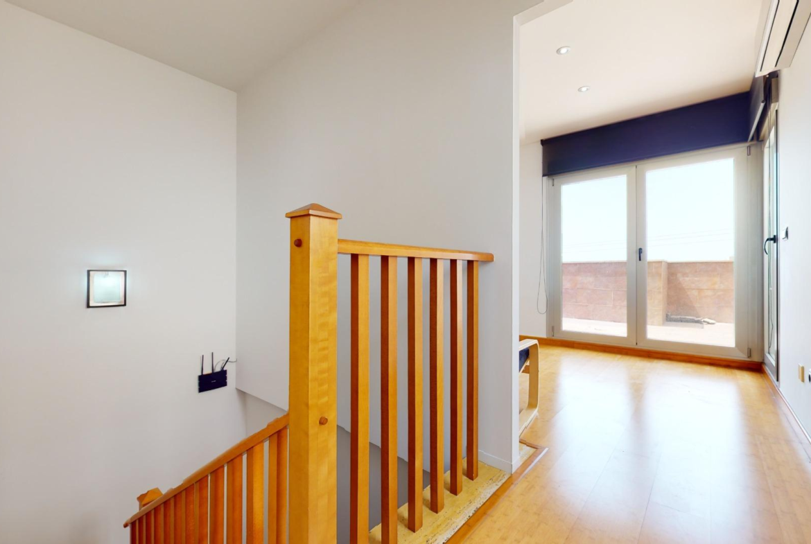 nieruchomosci, Nowoczesny duplex w Pilar de la Horadada