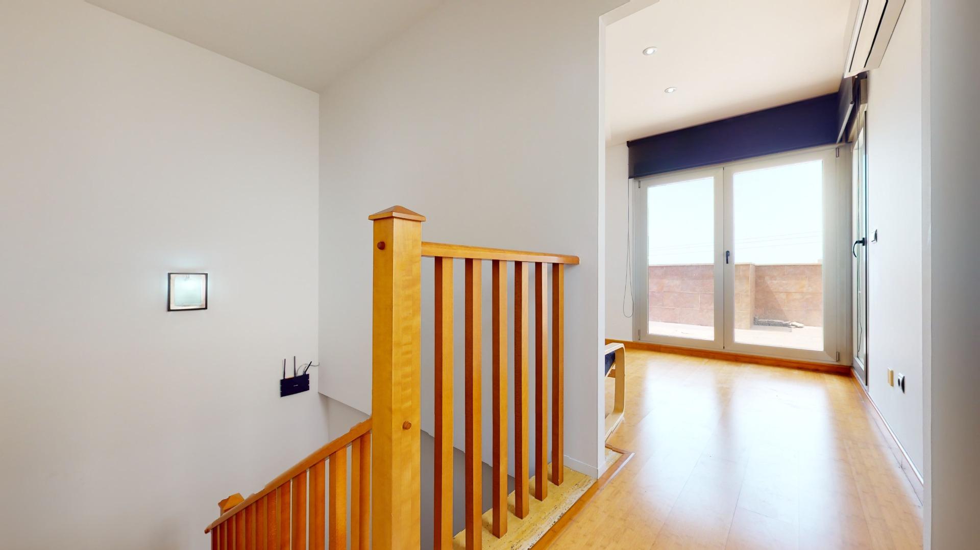 nieruchomosci, Nowoczesny duplex w Pilar de la Horadada