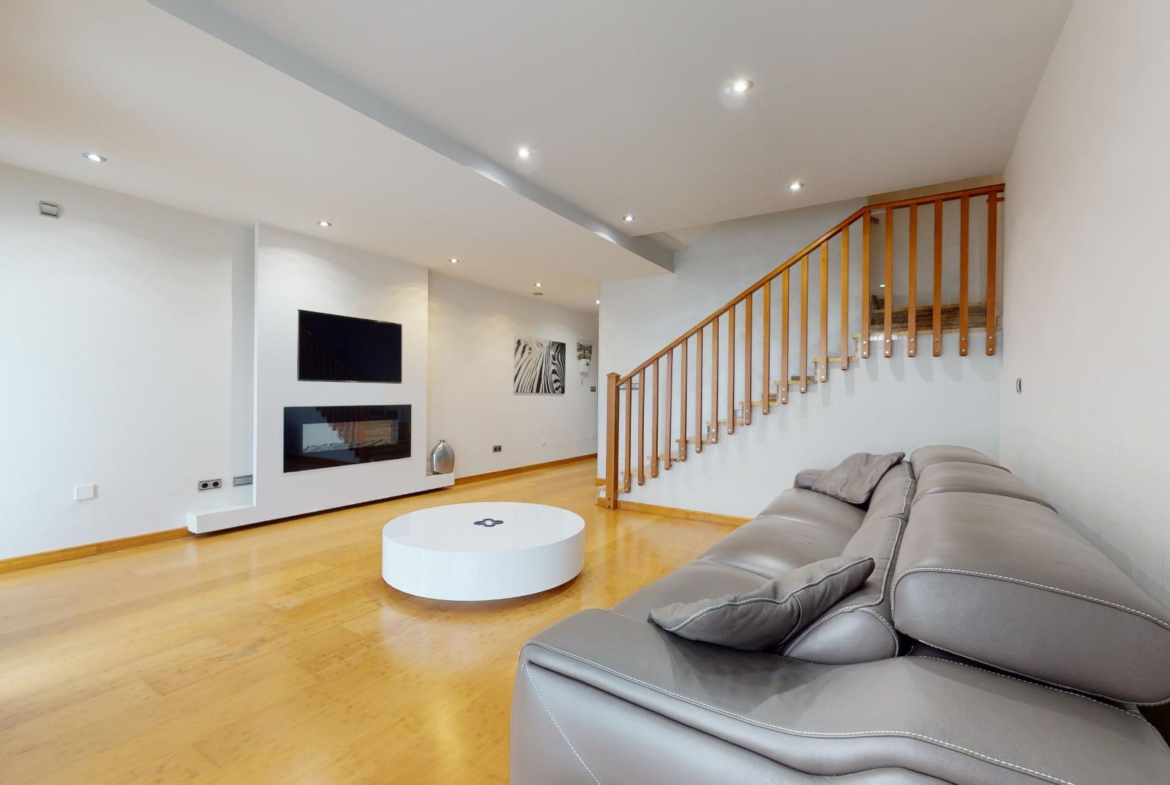 Nowoczesny dom w Hiszpanii, sofa